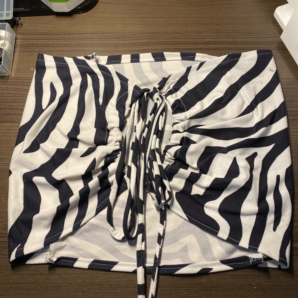 zebra top